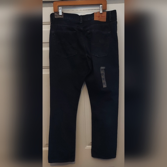CHIP & PEPPER "IKE" MEN'S DARK DISTRESSED SLIM STRAIGHT JEANS SIZE 36 X 32 NWT - Picture 2 of 10